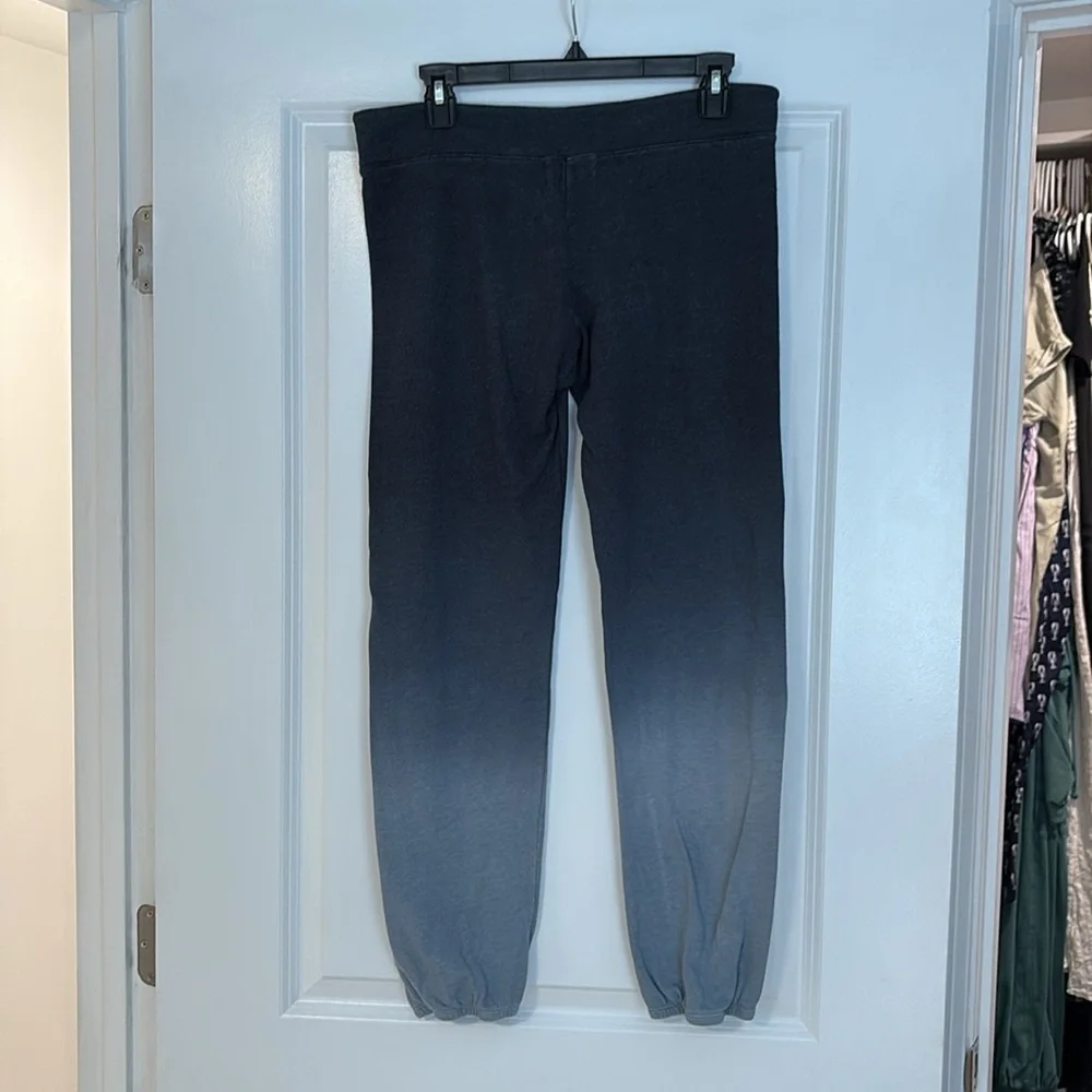 Monrow Sweatpants - Picture 5 of 5